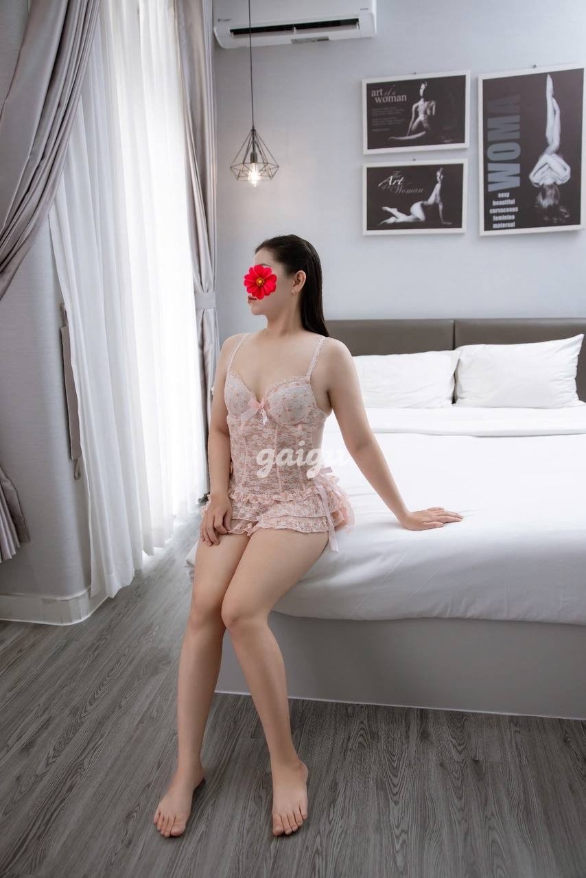 Ngọc Tuyền_ Thần dâm siêu đỉnh